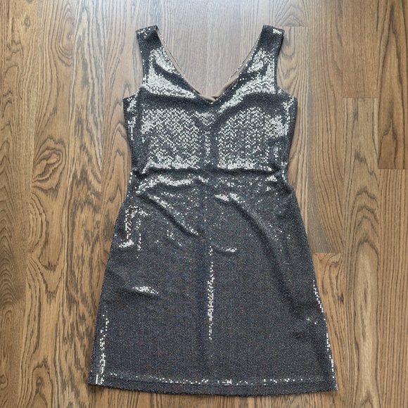 connected apparel Dresses & Skirts - Connected Apparel Metallic Dress size 4